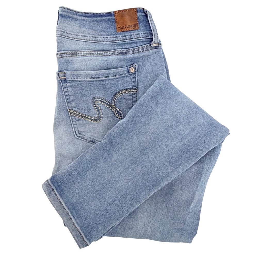 WallFlower Ultra Fit Jeans Women 7 Reg Light Wash Skinny High Rise Dbl Button
